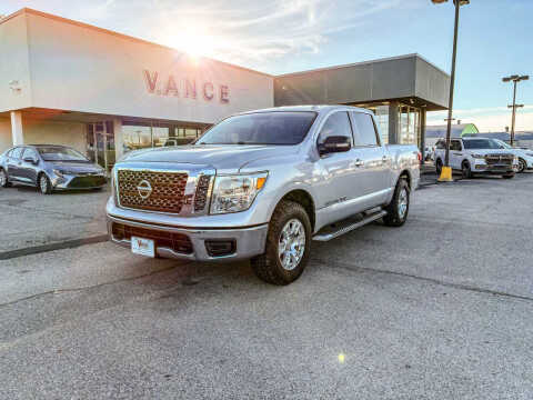 2018 Nissan Titan SV