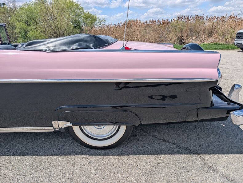 1955 Ford Sunliner