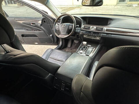 2014 Lexus LS 460