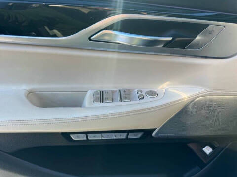 2017 BMW 7 Series M760i xDrive