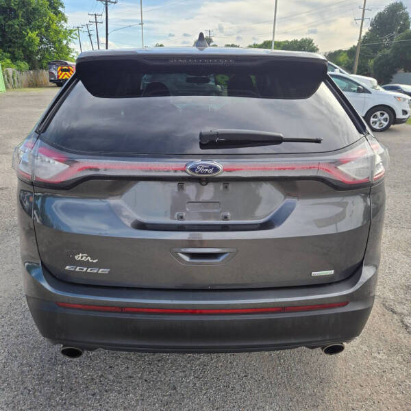 2015 Ford Edge SE