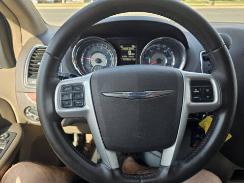 2016 Chrysler Town and Country Touring