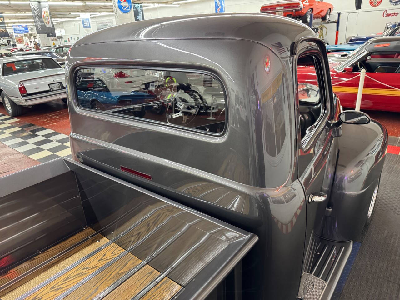 1952 Ford F-100 15