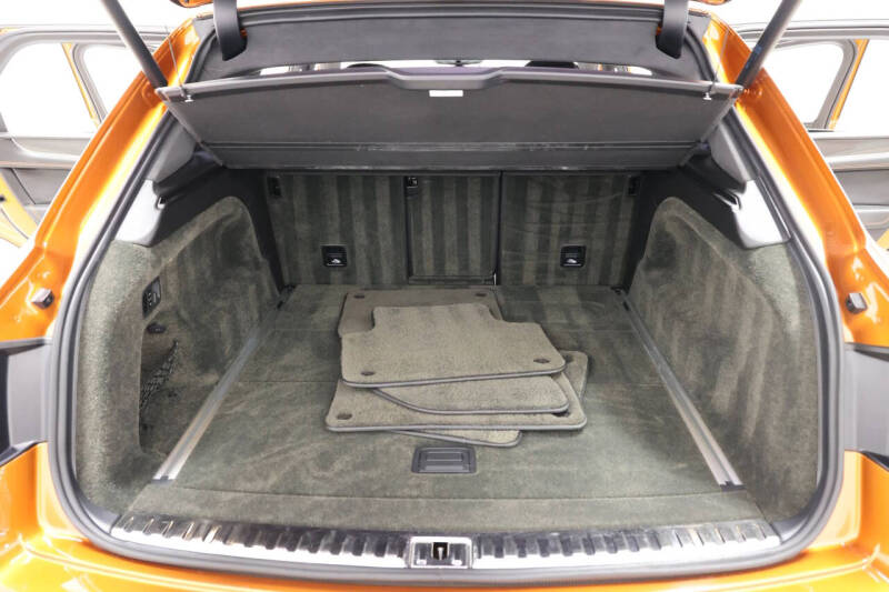 2019 Bentley Bentayga V8