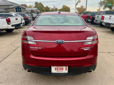2015 Ford Taurus Limited