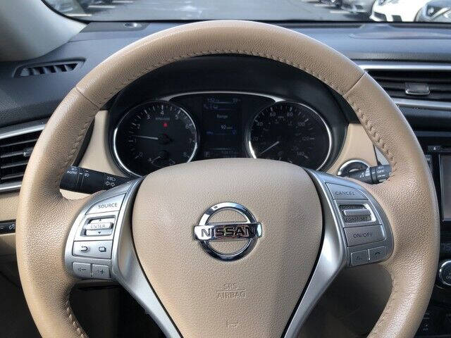 2015 Nissan Rogue SL