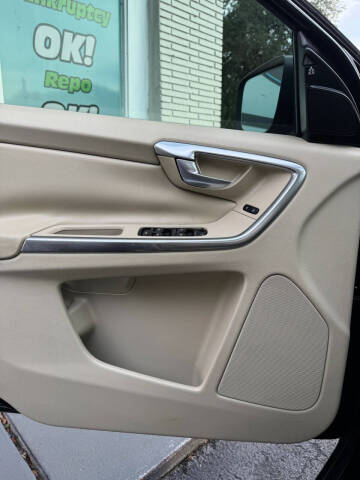 2013 Volvo XC60 3.2 Platinum