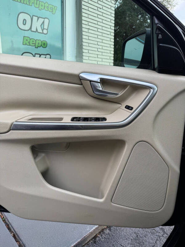 2013 Volvo XC60 3.2 Platinum