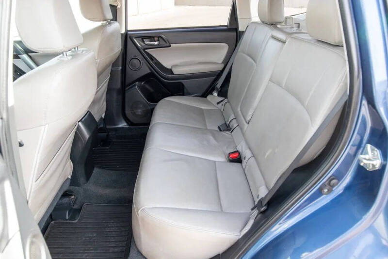 2014 Subaru Forester 2.5i Touring