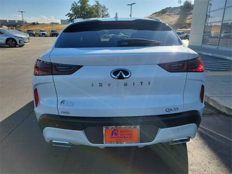 2025 Infiniti QX55 Essential