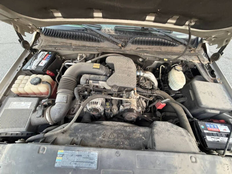 2005 GMC Sierra 2500HD