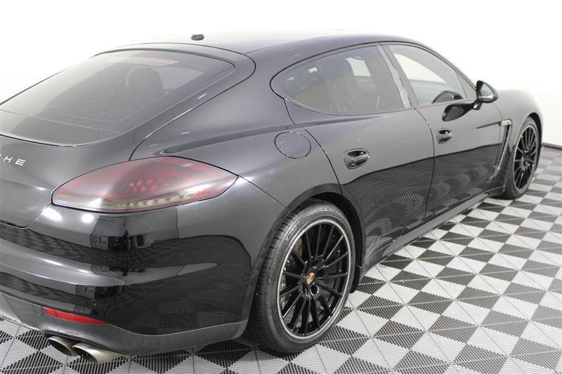 2014 Porsche Panamera