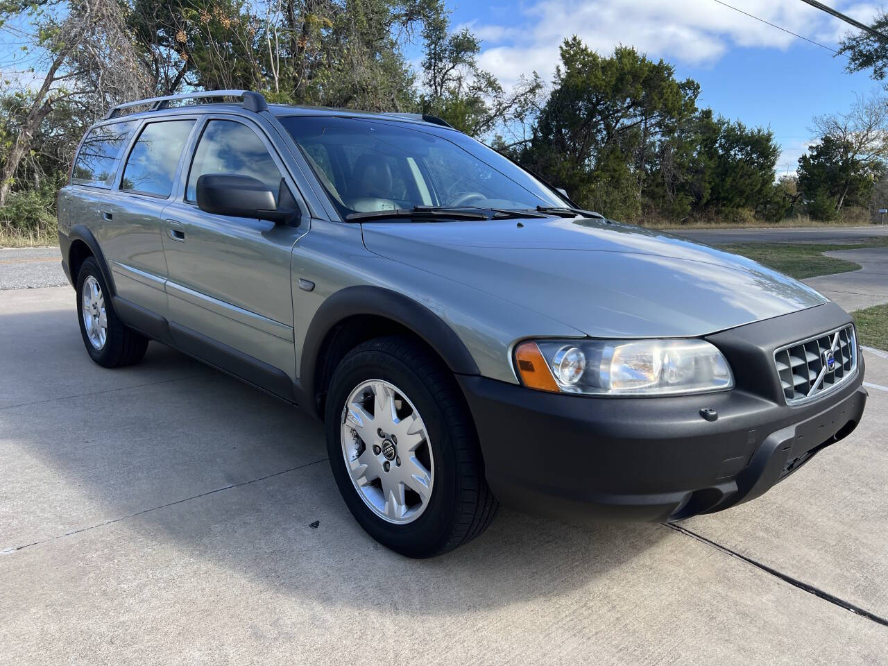 Used Car 2006 Volvo Xc70  Base Awd 4dr Wagon For Sale Under $10,000 In Austin, Texas