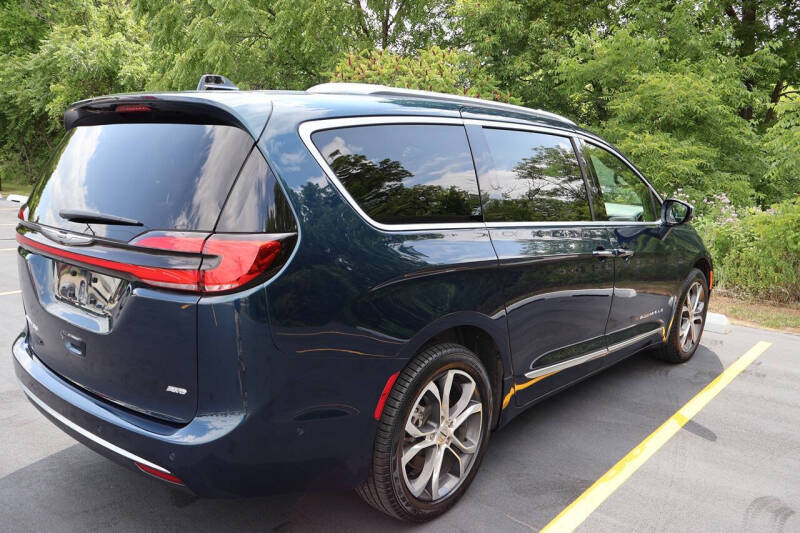 2024 Chrysler Pacifica Pinnacle