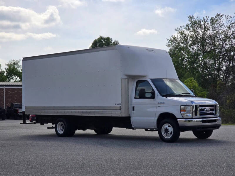 2016 Ford E-Series