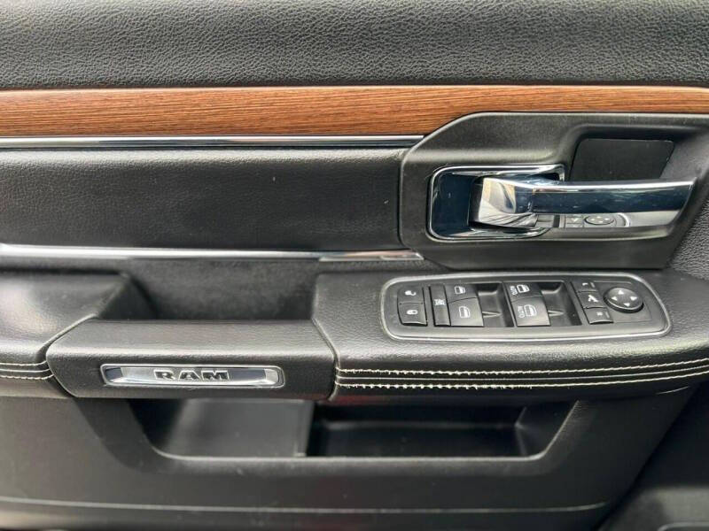 2013 RAM 1500 Laramie