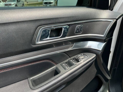 2017 Ford Explorer Sport