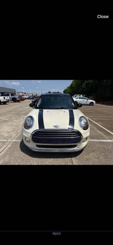 2017 MINI Hardtop 4 Door Cooper