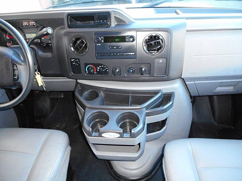 2014 Ford E-Series E-250