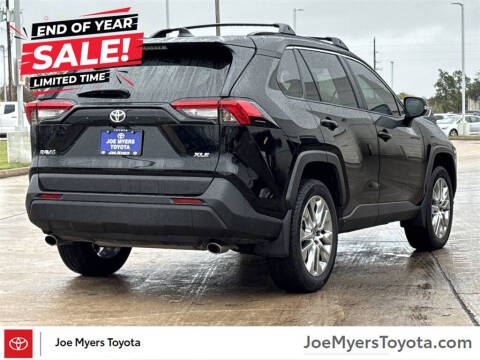 2023 Toyota RAV4 XLE Premium