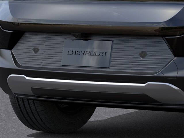 2025 Chevrolet Equinox EV LT 2