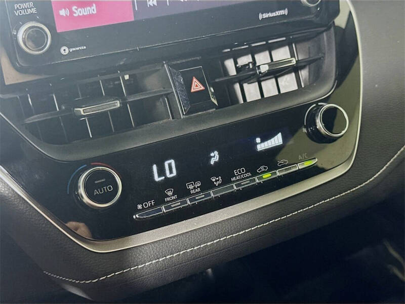 2022 Toyota Corolla Hatchback SE Nightshade Edition