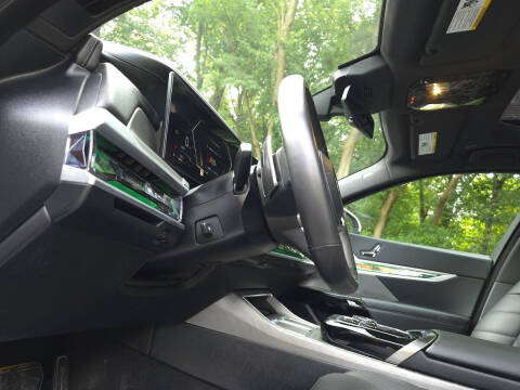 2023 BMW 7 Series 740i