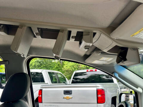 2006 Nissan Titan SE