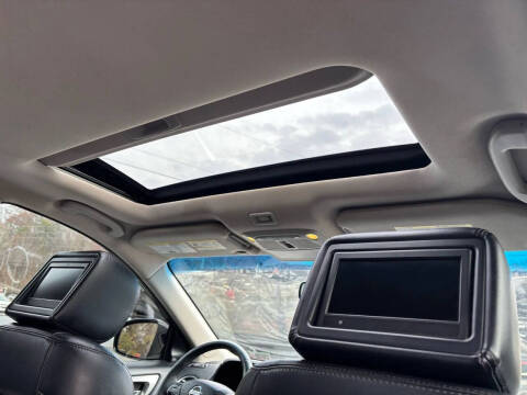 2015 Nissan Pathfinder Platinum