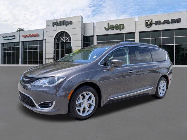 2018 Chrysler Pacifica Touring L Plus