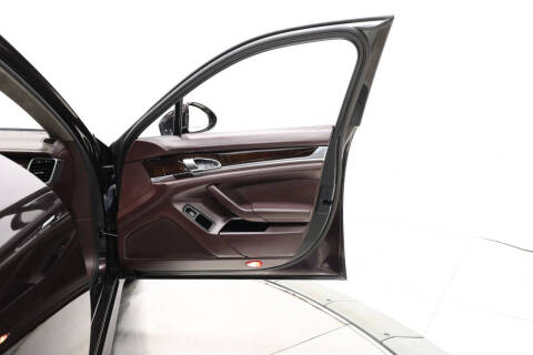 2015 Porsche Panamera 4S Executive
