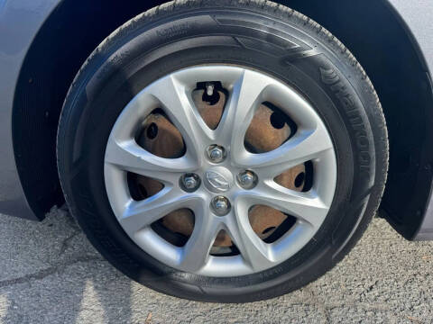 2014 Hyundai Accent GS