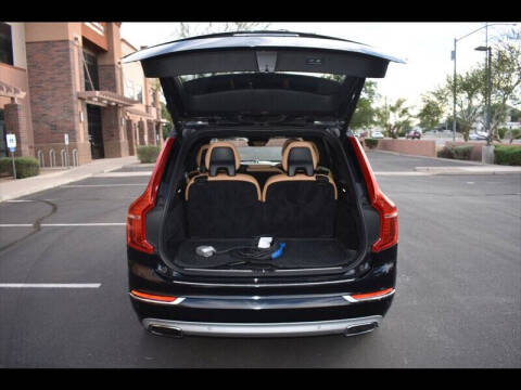 2017 Volvo XC90 T8 eAWD Inscription