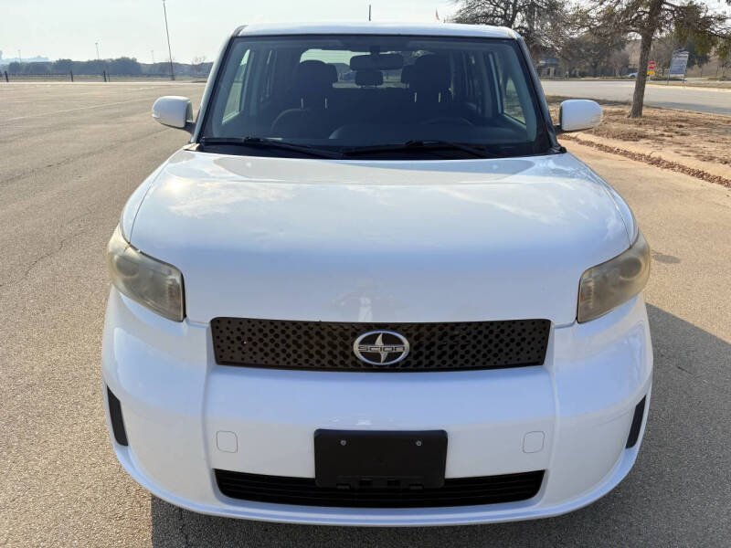 2008 Scion xB