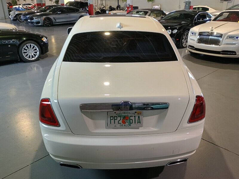 2011 Rolls-Royce Ghost 9