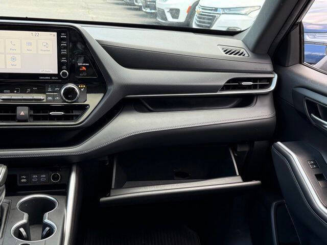 2022 Toyota Highlander XSE