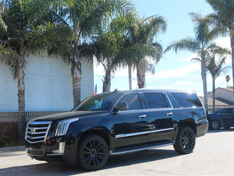 2016 Cadillac Escalade ESV Luxury Collection