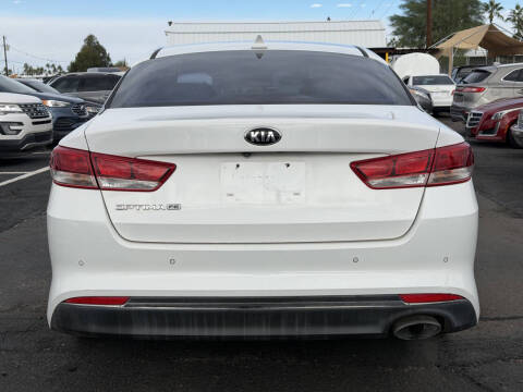 2018 Kia Optima LX