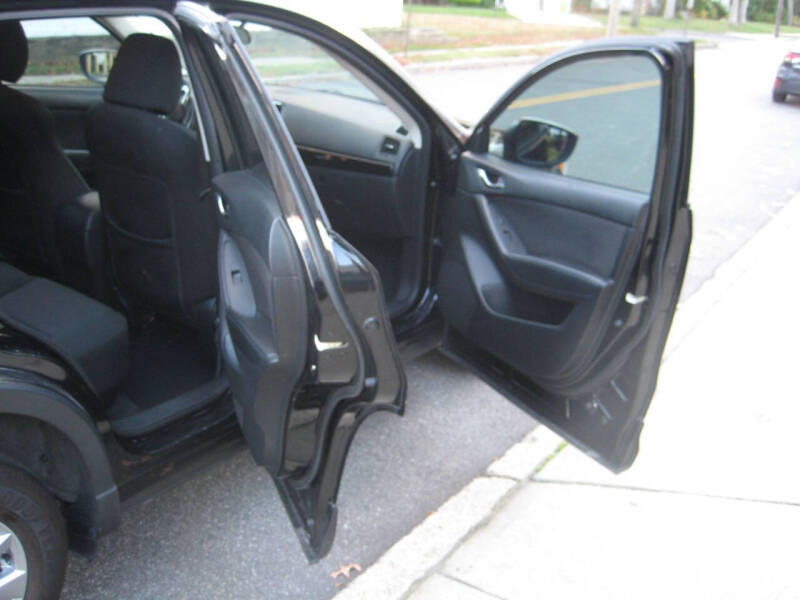 2016 Mazda CX-5 Sport