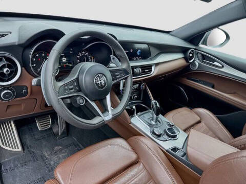 2018 Alfa Romeo Stelvio Ti Sport