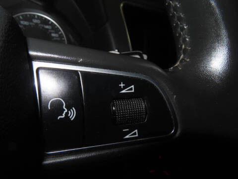 2011 Audi Q5 2.0T quattro Premium