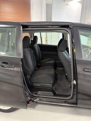 2012 Mazda MAZDA5 Sport