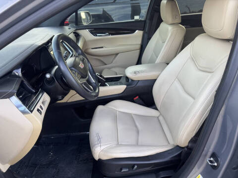2017 Cadillac XT5