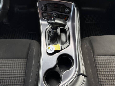 2018 Dodge Challenger SXT