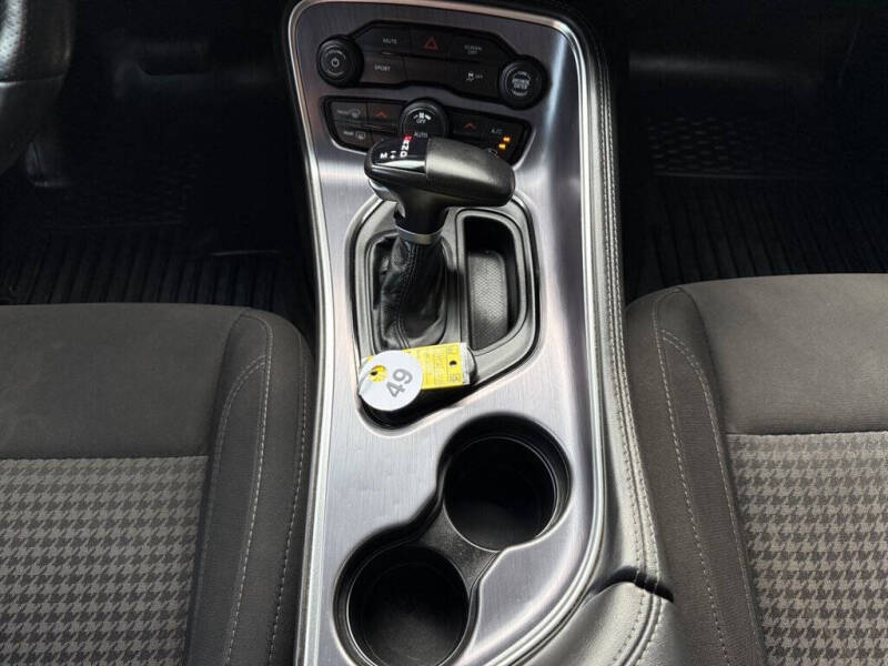 2018 Dodge Challenger SXT