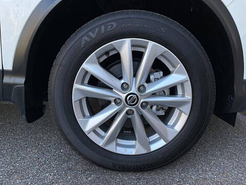 2019 Nissan Rogue Sport SV