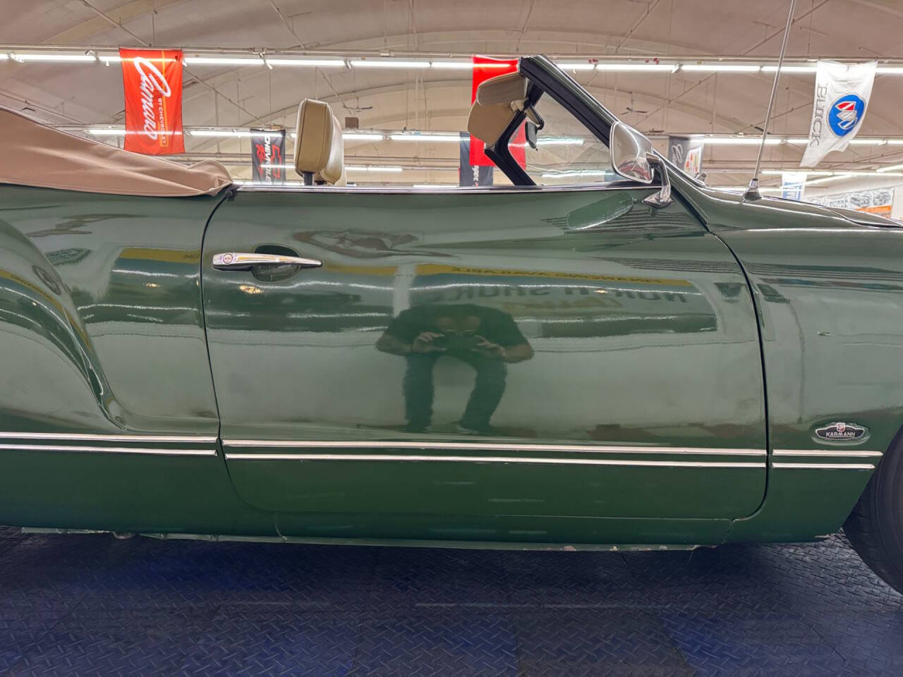 1971 Volkswagen Karmann Ghia 25
