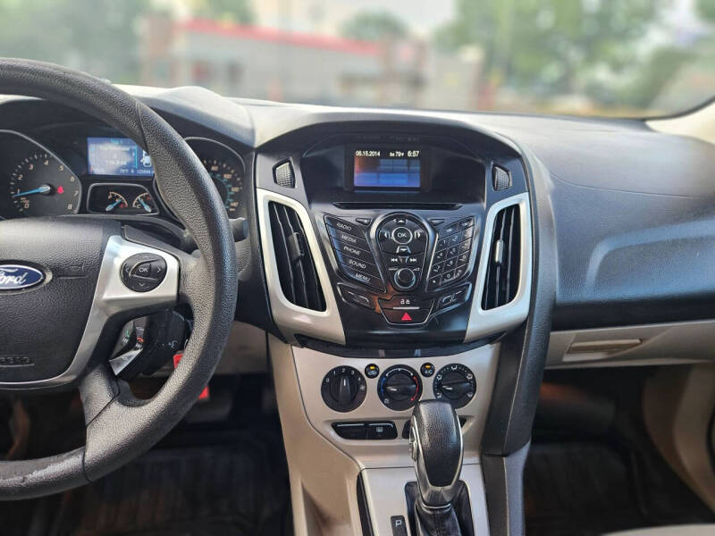 2013 Ford Focus SE