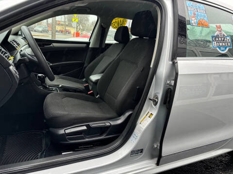 2016 Volkswagen Passat 1.8T S