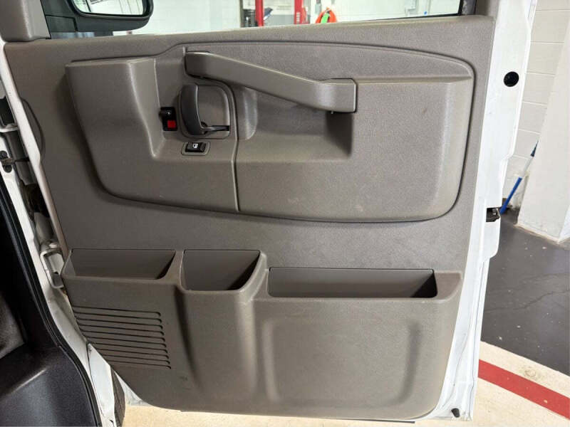 2018 GMC Savana 2500